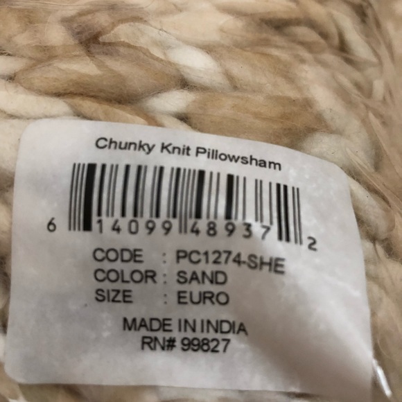 Pine Cone Hill Chunky Knit Euro Sham in Sand, New with Original Packaging - Picture 5 of 6